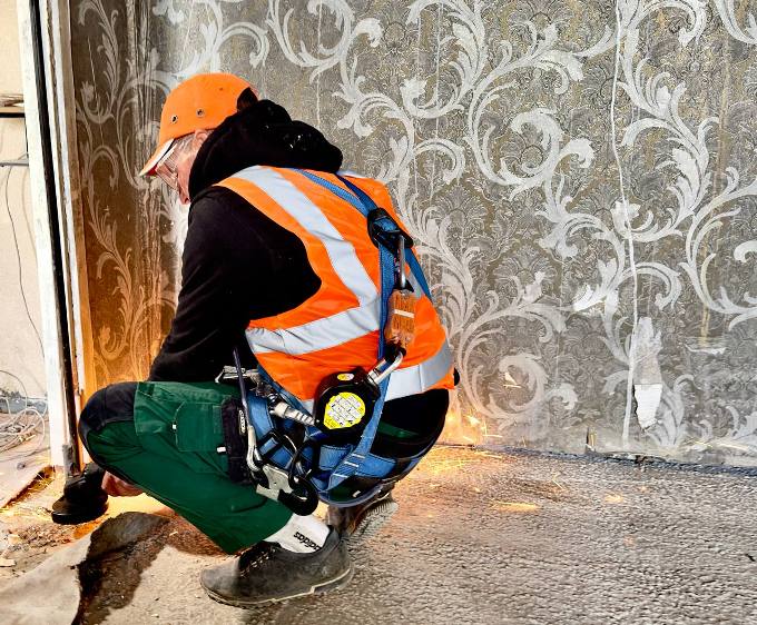 Новини Харкова: відновлюють будинок після КАБ